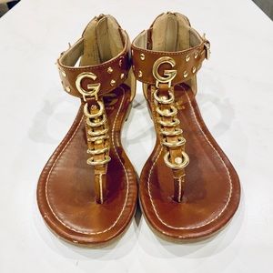 Guess 7.5 faux leather sandals